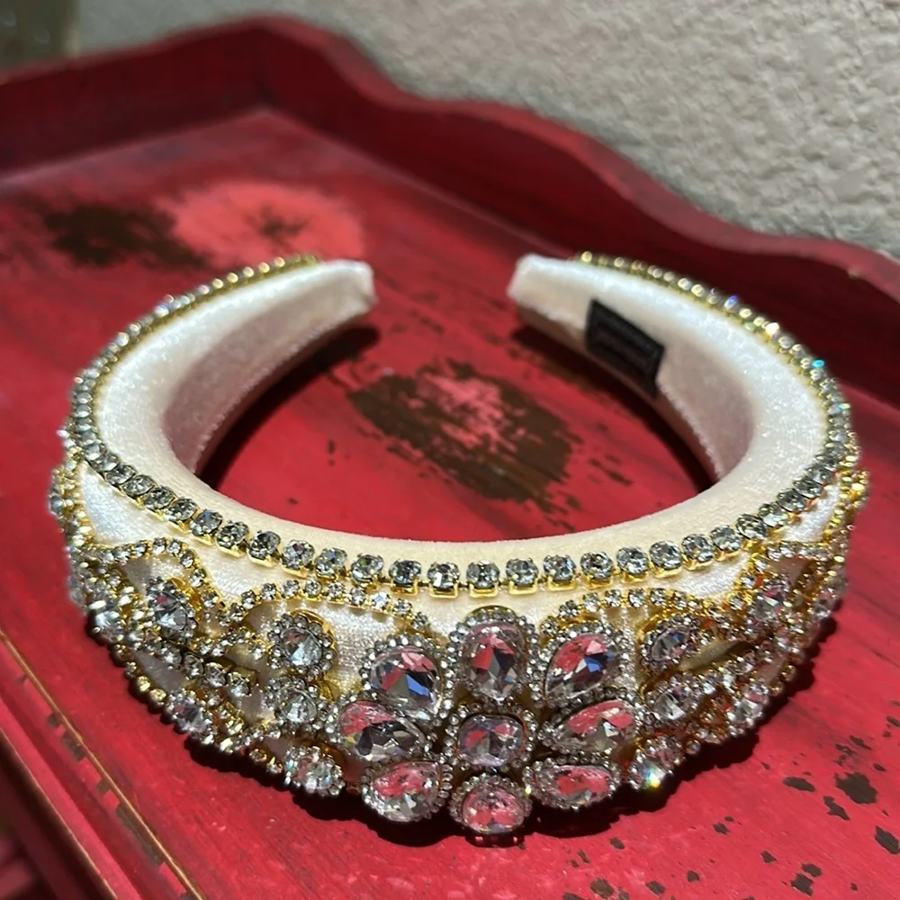 New Elegant Gold and Silver Embellished Headband @cathclasscloset